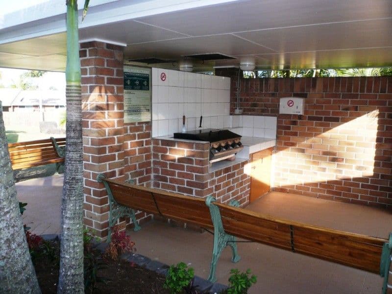 97 Edmund Rice Drive, SOUTHPORT QLD 4215, Southport - Thumbnail 5