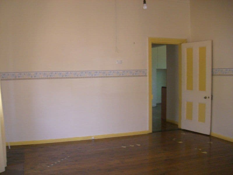 4 Hay Street, CONDOBOLIN NSW 2877, Condobolin - Thumbnail 6