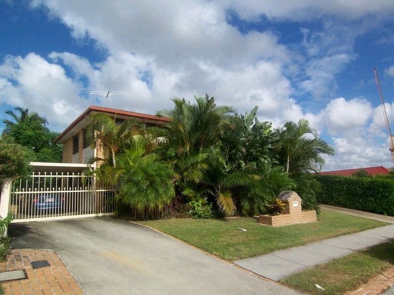 9 Donnington Street, CARINDALE QLD 4152, Carindale - Image 1