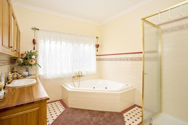 12 Balagundi Drive, LARA VIC 3212, Lara - Thumbnail 5