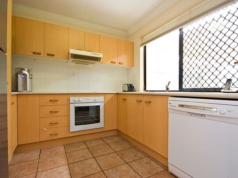 9 Anatini Place, FOREST LAKE QLD 4078, Forest Lake - Thumbnail 4