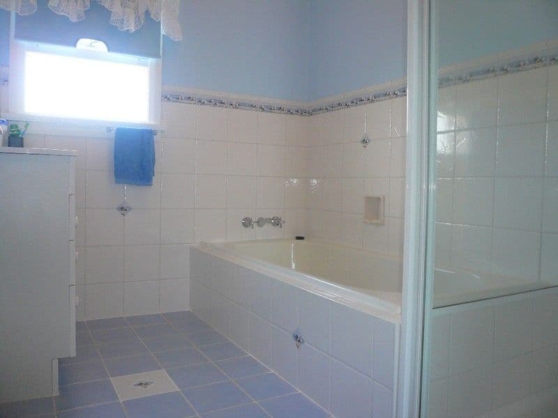 4 Snow Street, NEWNHAM TAS 7248, Newnham - Thumbnail 3