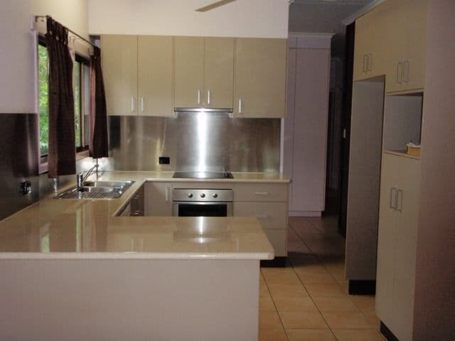 60 Ellengowan Drive, NAKARA NT 0810, Nakara - Thumbnail 2