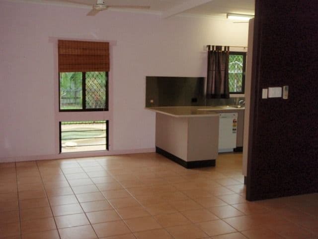 60 Ellengowan Drive, NAKARA NT 0810, Nakara - Thumbnail 3