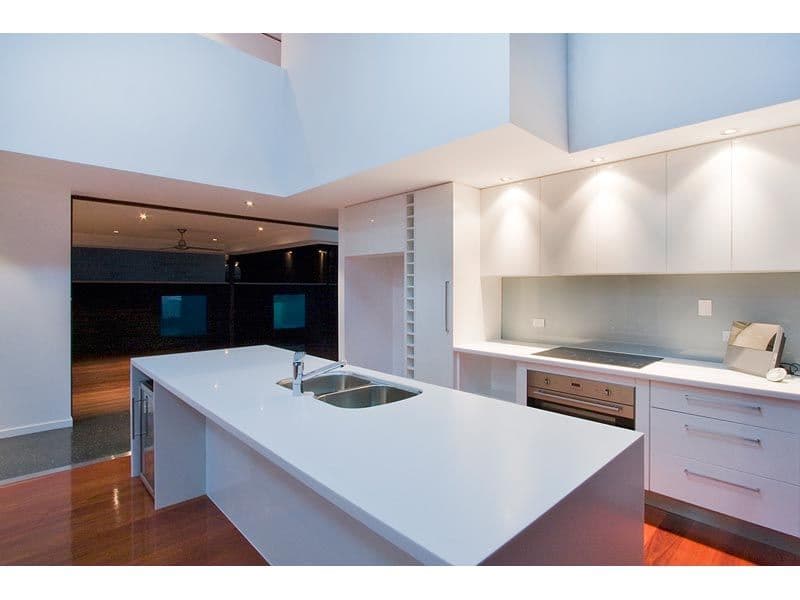 3 Vantage Point Drive, BURLEIGH HEADS QLD 4220, Burleigh Heads - Thumbnail 3