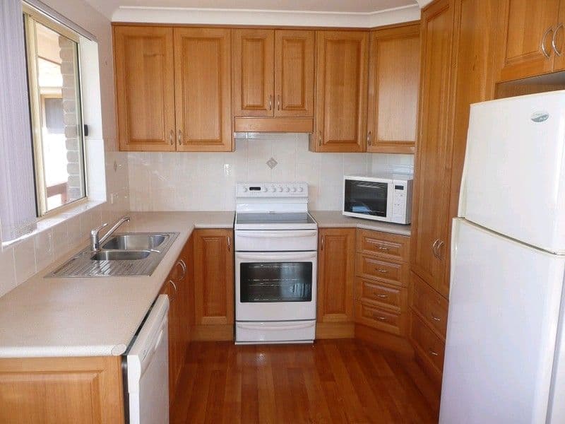 10 McLennan Street, LAURIETON NSW 2443, Laurieton - Thumbnail 8