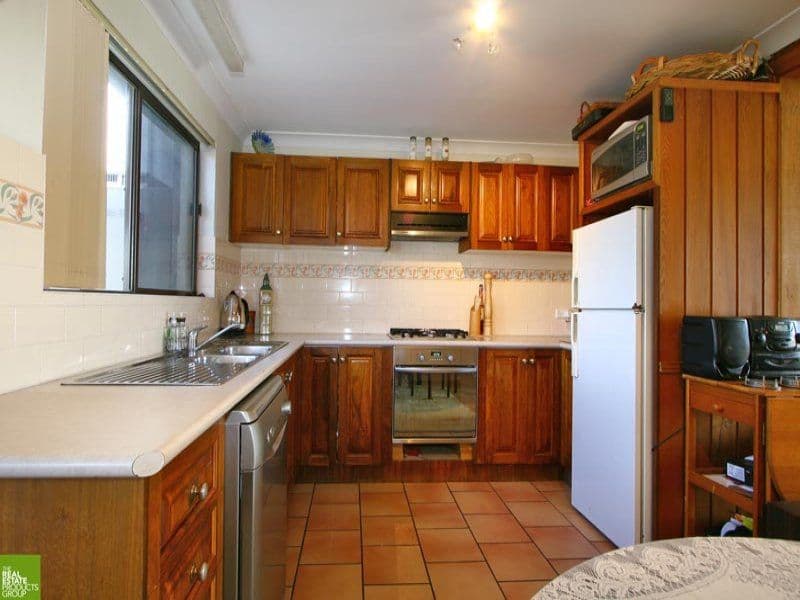 32 Darley Street, SHELLHARBOUR NSW 2529, Shellharbour - Thumbnail 2