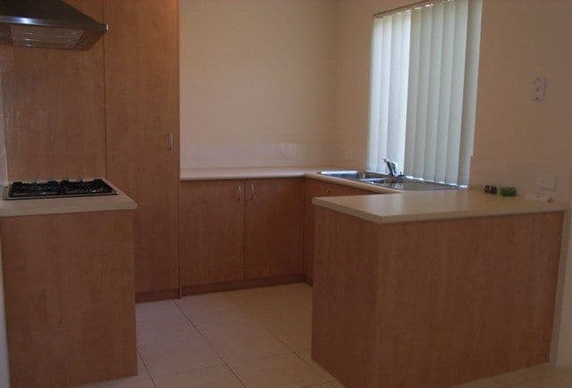 4/15 Mathoura Street, MIDLAND WA 6056, Midland - Thumbnail 2