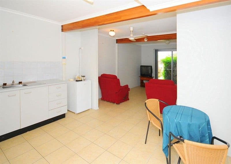6  Beach Road, Pialba QLD 4655, Pialba - Thumbnail 6