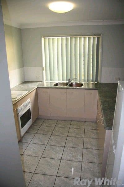 28 Cutbush Road, EVERTON PARK QLD 4053, Everton Park - Thumbnail 4