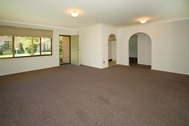 80 Wilson Parade, HEATHCOTE NSW 2233, Heathcote - Thumbnail 3