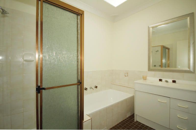 80 Wilson Parade, HEATHCOTE NSW 2233, Heathcote - Thumbnail 5