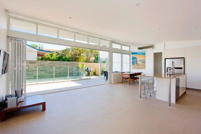 27 Francis Street, MERMAID BEACH QLD 4218, Mermaid Beach - Thumbnail 4