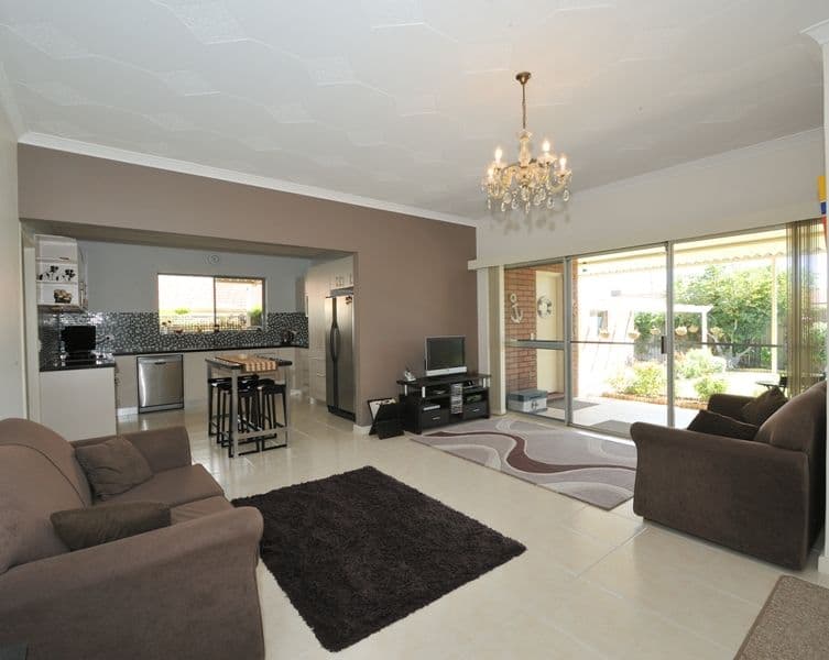 45 Donald Drive, SAFETY BAY WA 6169, Safety Bay - Thumbnail 8