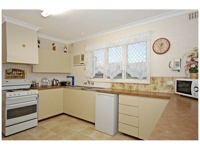 13 Turley Way, LANGFORD WA 6147, Langford - Thumbnail 8