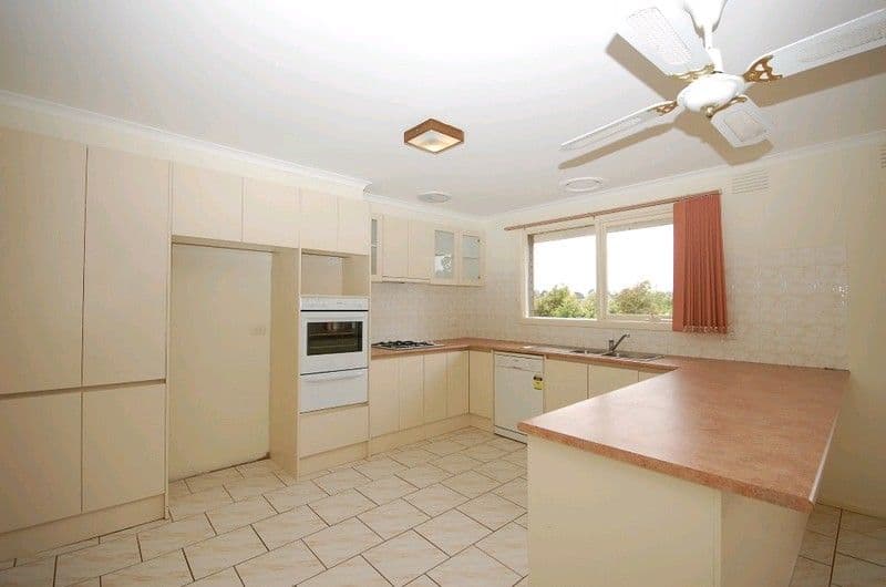 9 Queens Road, MOUNT EVELYN VIC 3796, Mount Evelyn - Thumbnail 6