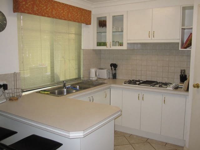3/4 Cato Street, GLENDALOUGH WA 6016, Glendalough - Thumbnail 2
