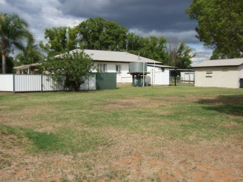 12 Russell Street, CHINCHILLA QLD 4413, Chinchilla - Thumbnail 5