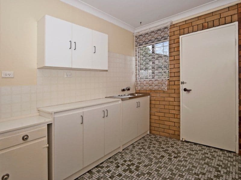 6 Aberdeen Street, Bundamba QLD 4304, Bundamba - Thumbnail 5