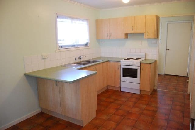 9 Taurus Street, INALA QLD 4077, Inala - Thumbnail 3