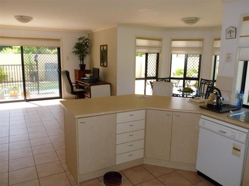 336 Bloomfield Street, CLEVELAND QLD 4163, Cleveland - Thumbnail 8