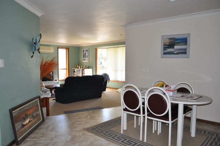 13 Surfview Avenue, FORSTER NSW 2428, Forster - Thumbnail 2