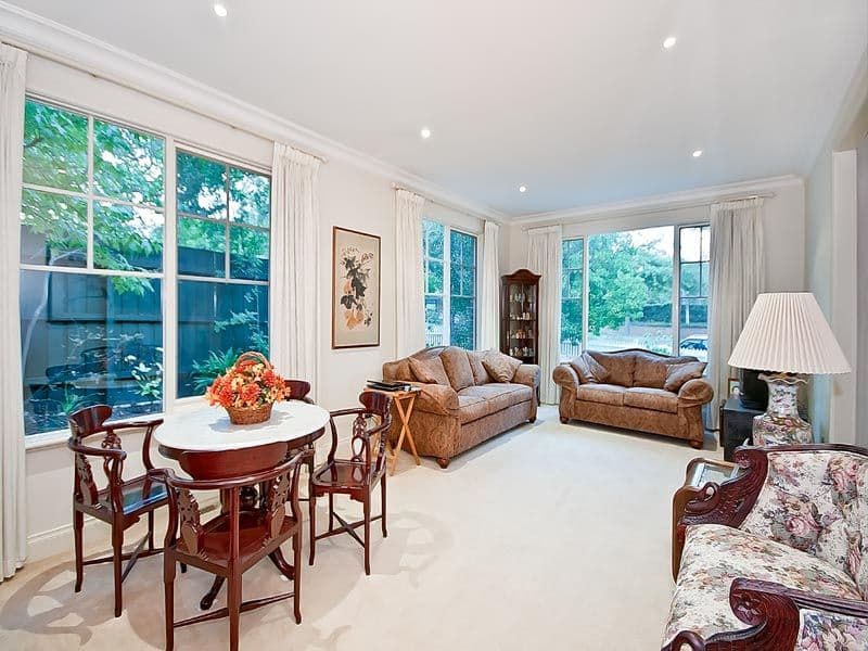 41 Windsor Crescent, SURREY HILLS VIC 3127, Surrey Hills - Thumbnail 3