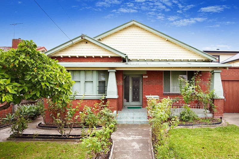 17A Hylton Crescent, Rosanna, Rosanna - Image 1