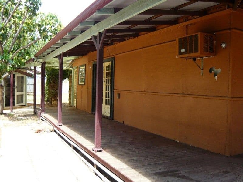 1 Stepney Road, ARMADALE WA 6112, Armadale - Thumbnail 3