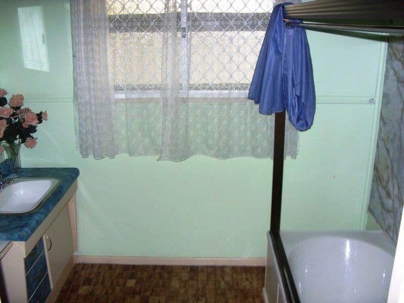 124 Railway Parade, WOODRIDGE QLD 4114, Woodridge - Thumbnail 8