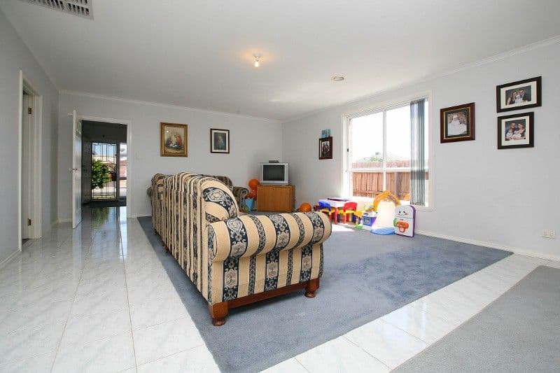 14 Renae Way, SYDENHAM VIC 3037, Sydenham - Thumbnail 6