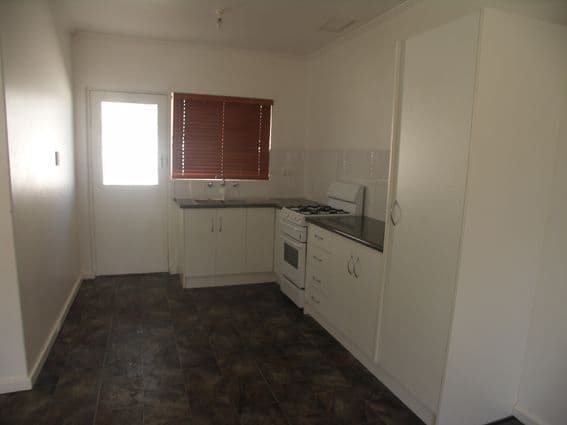 2/370 Tapleys Hill Road, SEATON SA 5023, Seaton - Thumbnail 2