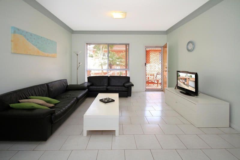 14 Henry Kendall Avenue, PADSTOW HEIGHTS NSW 2211, Padstow Heights - Thumbnail 2