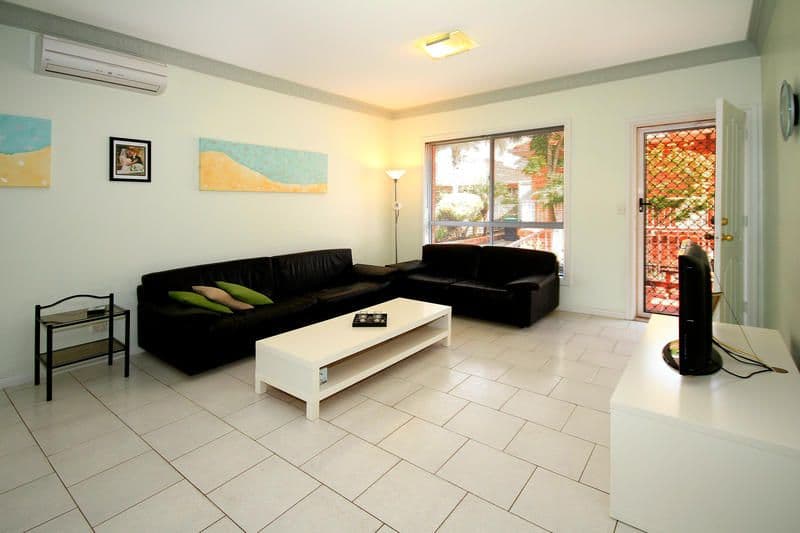 14 Henry Kendall Avenue, PADSTOW HEIGHTS NSW 2211, Padstow Heights - Thumbnail 3