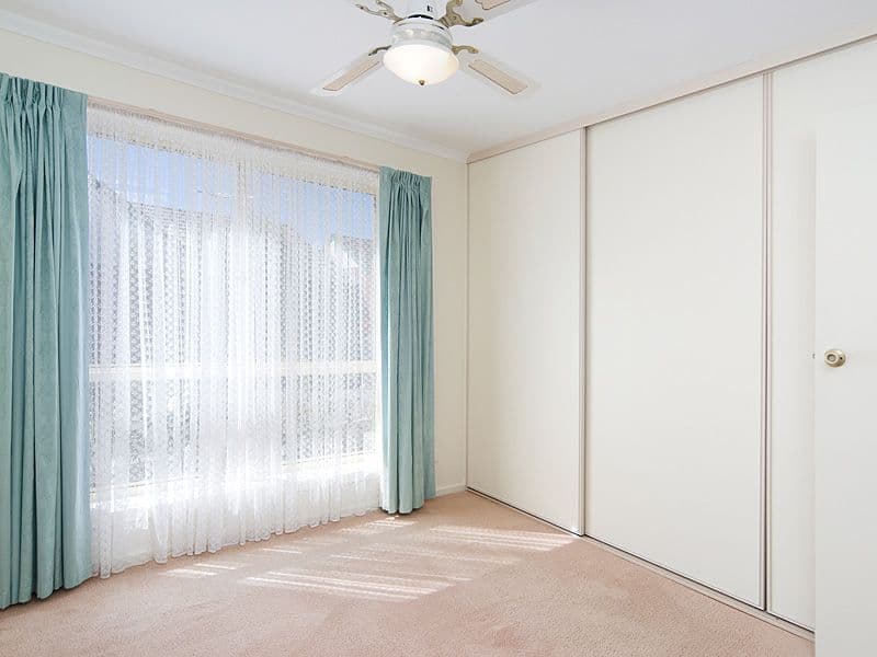 4  Walsh Court, MOUNT BARKER SA 5251, Mount Barker - Thumbnail 6