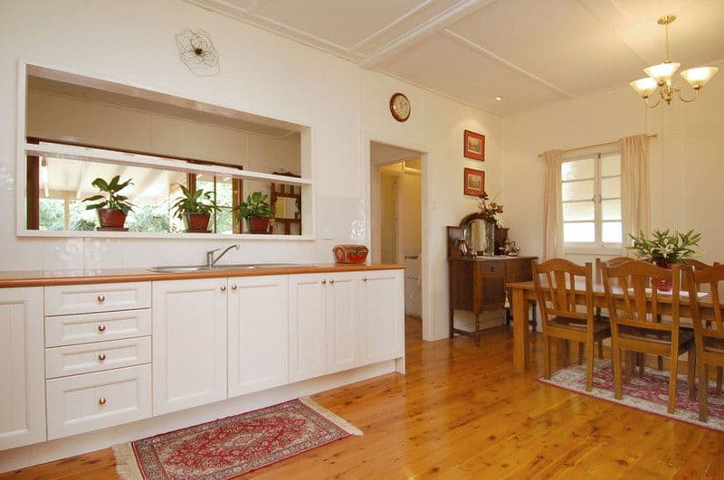 19 Goolara Street, CANNON HILL QLD 4170, Cannon Hill - Thumbnail 5