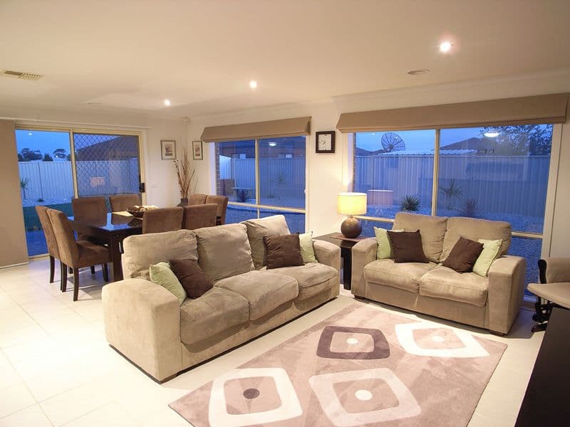 4 Heysen Avenue, SHEPPARTON VIC 3630, Shepparton - Thumbnail 3