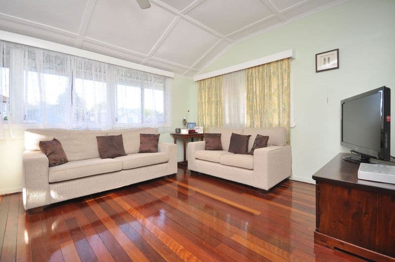108 Moree Street, STAFFORD HEIGHTS QLD 4053, Stafford - Thumbnail 2