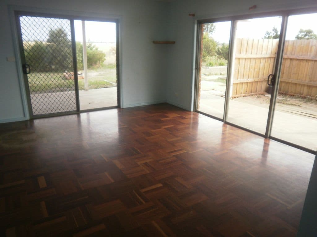 251 Feehans Road, SUNBURY VIC 3429, Sunbury - Thumbnail 2