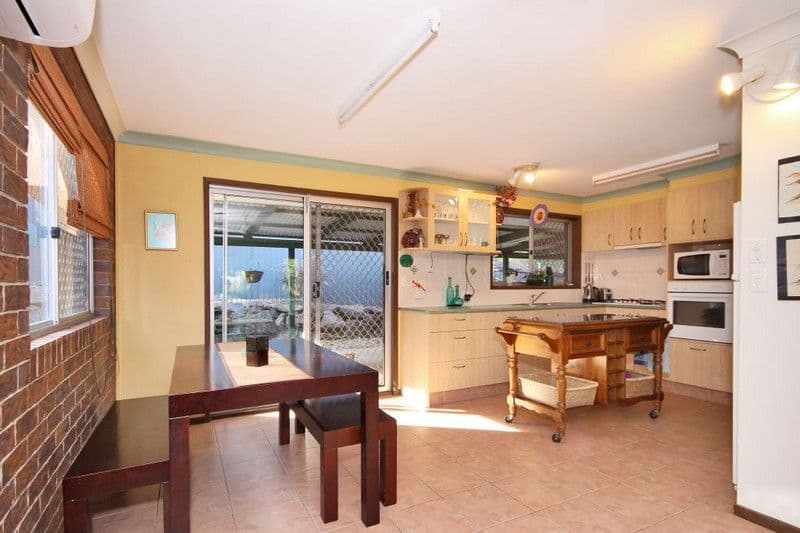 8 Meteor Court, MUDGEERABA QLD 4213, Mudgeeraba - Thumbnail 5