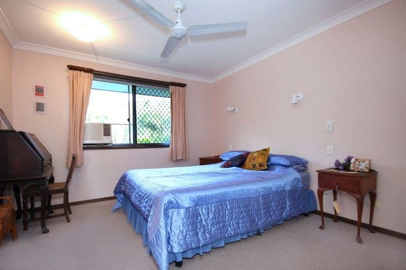 8 Meteor Court, MUDGEERABA QLD 4213, Mudgeeraba - Thumbnail 6