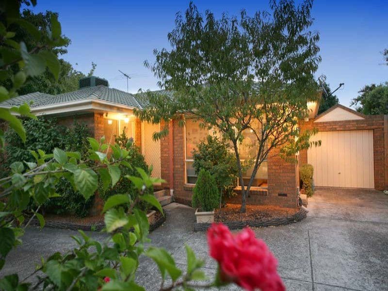 9 Surrey Road, MOUNT WAVERLEY VIC 3149, Mount Waverley - Image 1