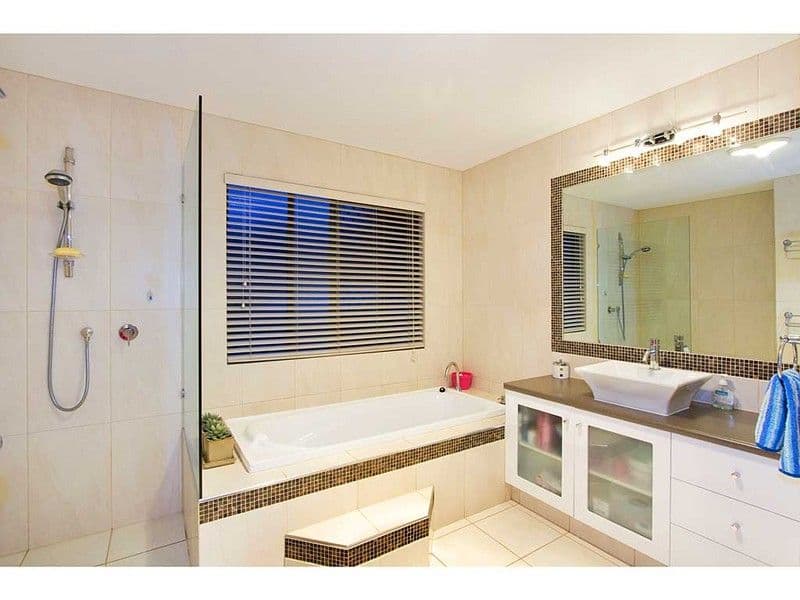 8 Melinda Street, SOUTHPORT QLD 4215, Southport - Thumbnail 7