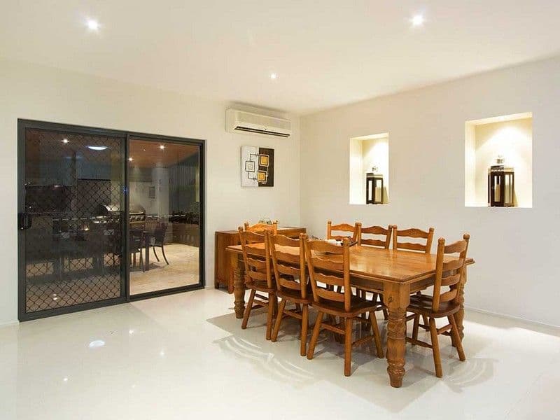 8 Melinda Street, SOUTHPORT QLD 4215, Southport - Thumbnail 8