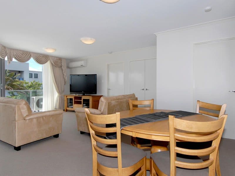 15 Kent Street, ROCKINGHAM WA 6168, Rockingham - Thumbnail 4