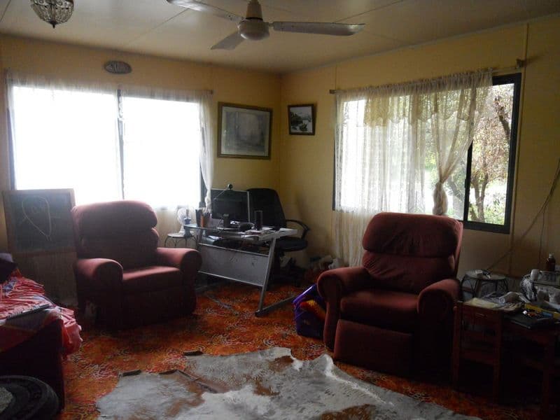 79 Taylor Street, CECIL PLAINS QLD 4407, Cecil Plains - Thumbnail 5