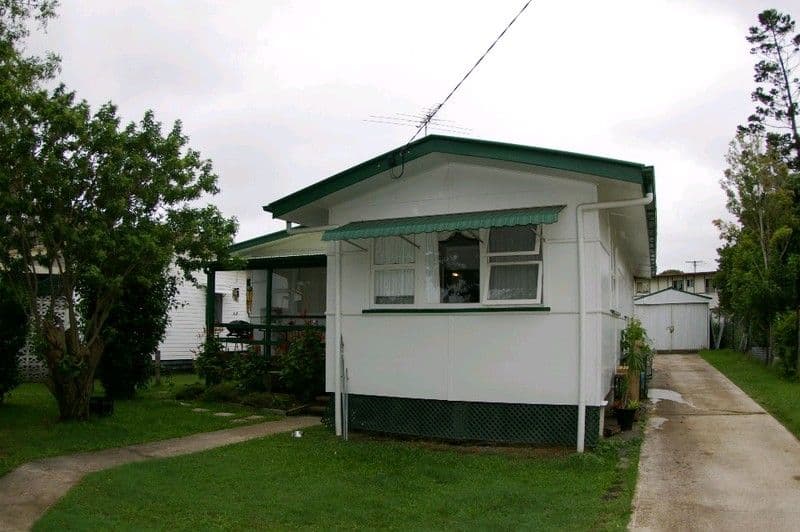 21 Seaview Parade, DECEPTION BAY QLD 4508, Deception Bay - Image 1