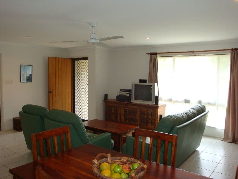 7 Perina Street, WARANA QLD 4575, Warana - Thumbnail 8