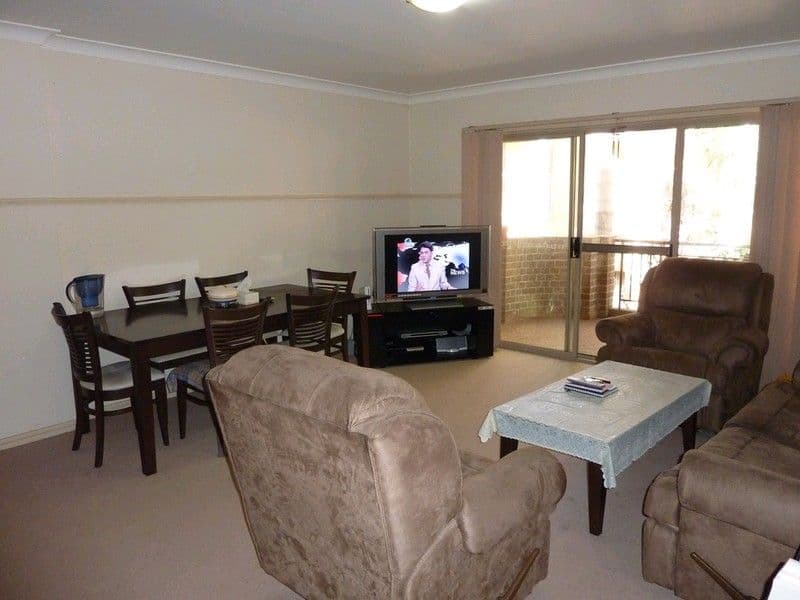 8-10 Mowle Street, WESTMEAD NSW 2145, Westmead - Thumbnail 2