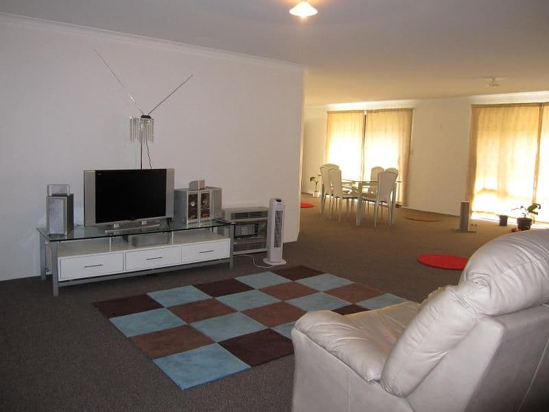 8  Calla Street, BEECHBORO WA 6063, Beechboro - Thumbnail 5